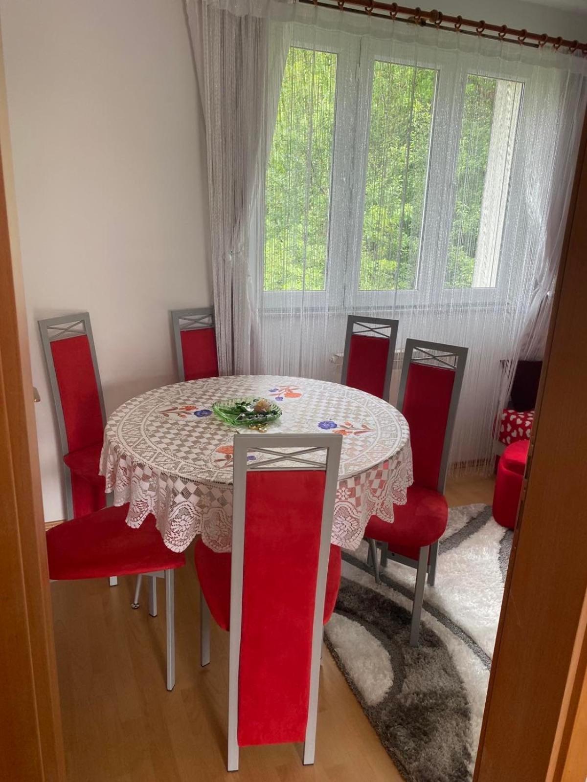 Green Oasis - Free Parking, Fruit Garden, Gratis Fruit, Bbq, Capacity Max 4 People Apartment