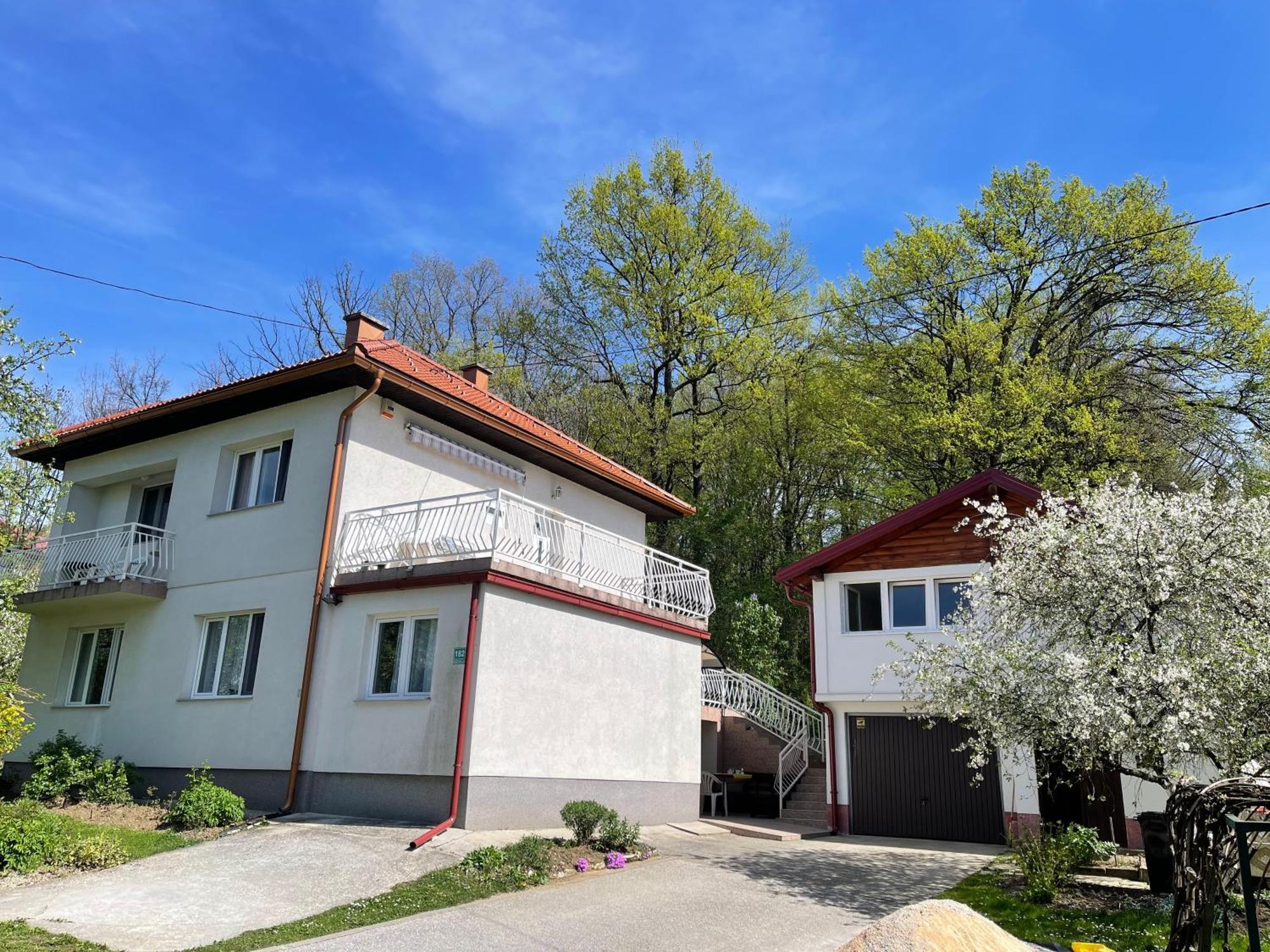 Green Oasis - Free Parking, Fruit Garden, Gratis Fruit, Bbq, Capacity Max 4 People Sarajevo